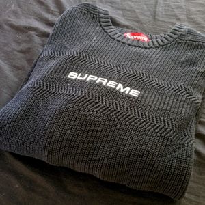 🔥Supreme Knit Sweater 🔥
